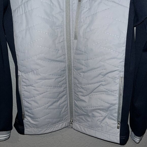 ARIAT Quilted Equestrian Western Insulated  Stable Jacket Technology Equipped -M - Picture 3 of 16